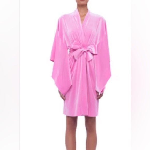 Norma Kamali NWT kimono dress, robe. CANDY PINK XS, Includes belt. - Picture 2 of 4